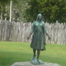 Pocahontas statue